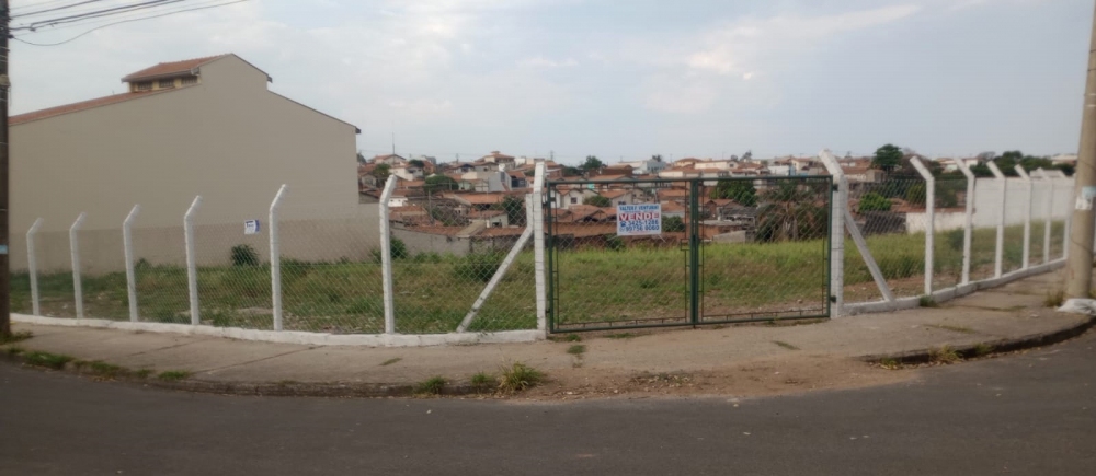 Fachada do condomínio Colinas do Piracicaba